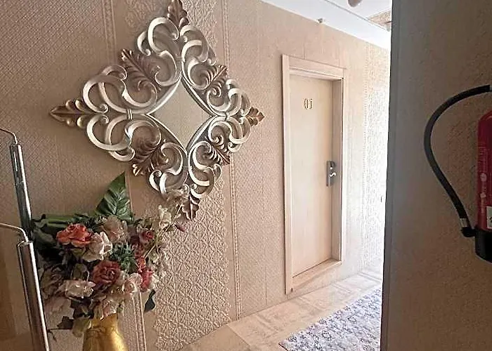 Hostal Flor De Lis -Lojo