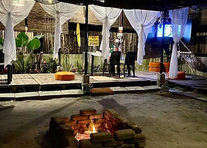 Family Villa For 12-15 Pax Near Zambales Beach