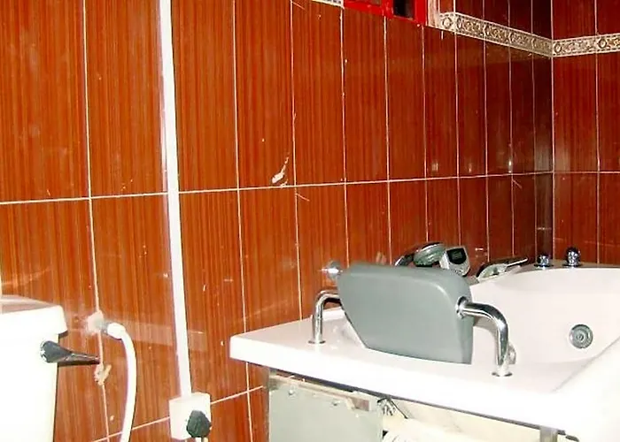 Fontel Luxury Hotel And Suites