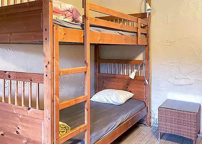 Comfortable 4-Person Holiday Home In Hoor
