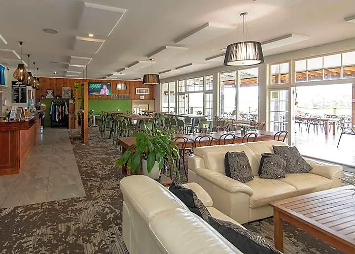 Castaway Norfolk Island Hotel