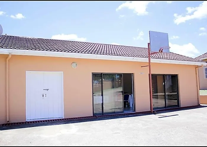 Manzini Palms Inn