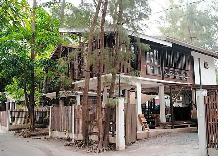 Aluntala Hostel