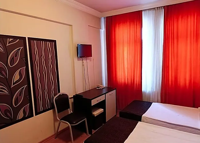 Nas Otel
