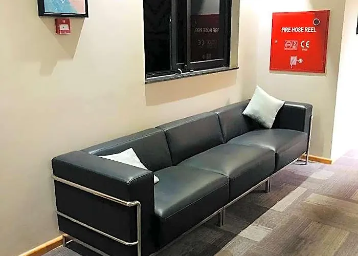 Hotel Uzeir