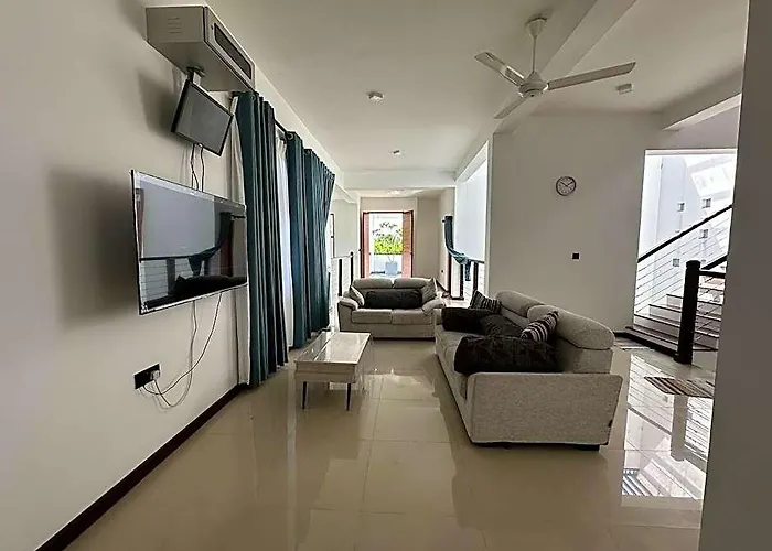 Beauty World Villa - Gampaha