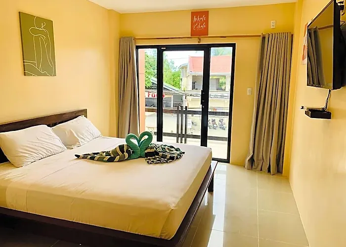 Alona Central Inn