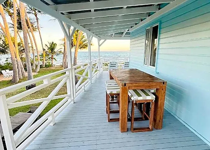 Bowen Beach House