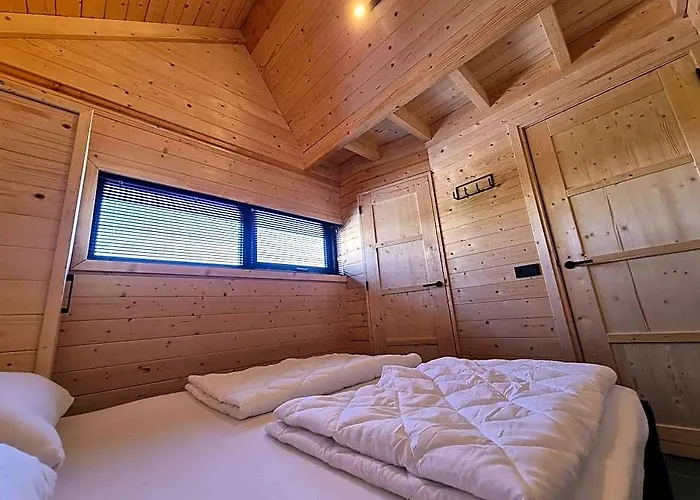 Chalet Aan De Oosterschelde Met Airconditioning!