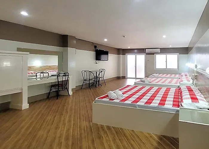 Green Meadows Hotel & Restaurant