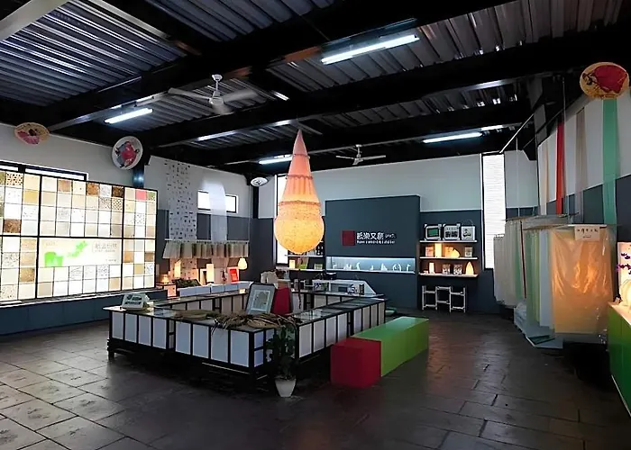 Yue Jing Commercial Hotel