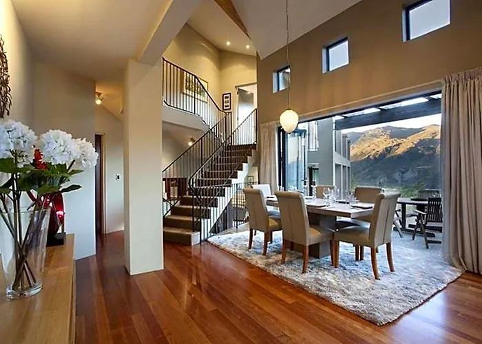 Gibbston House Boutique B&B