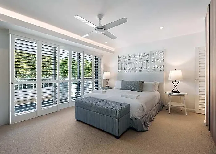 La Mer Apartments