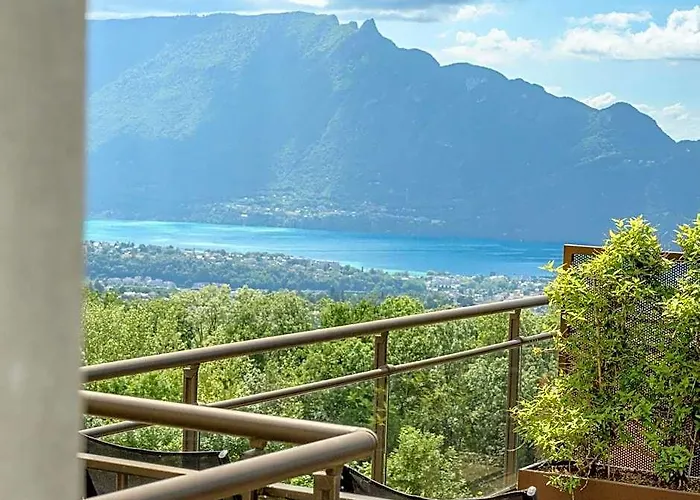 Logis Hotel Le Bellevue