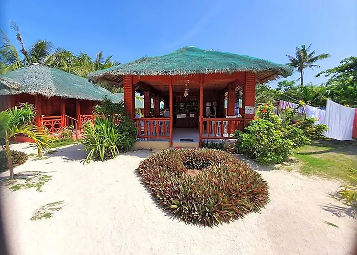 Pareja Tourist Inn