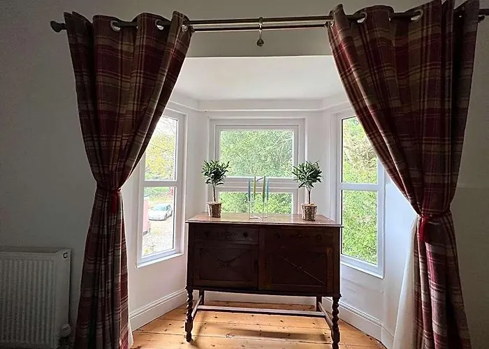 Guestling House