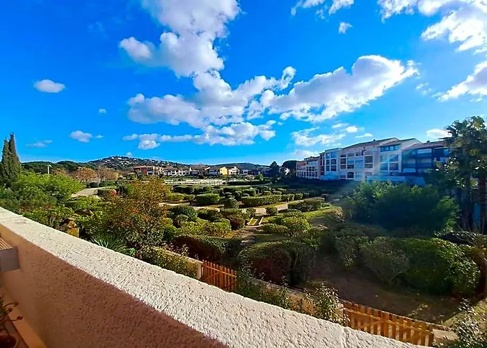 Gasarti Superbe T2 Climatise Avec Belle Terrasse Proche De La Plage