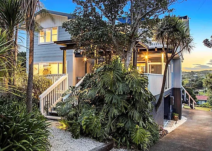 Kiwi House Waiheke