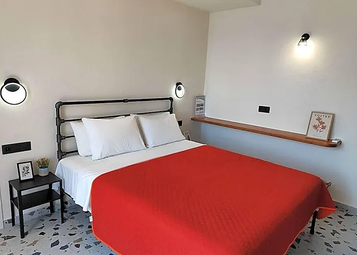 Yalla Chorefto - Hotel & Fun