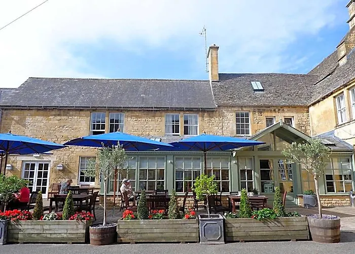 Noel Arms - "A Bespoke Hotel"