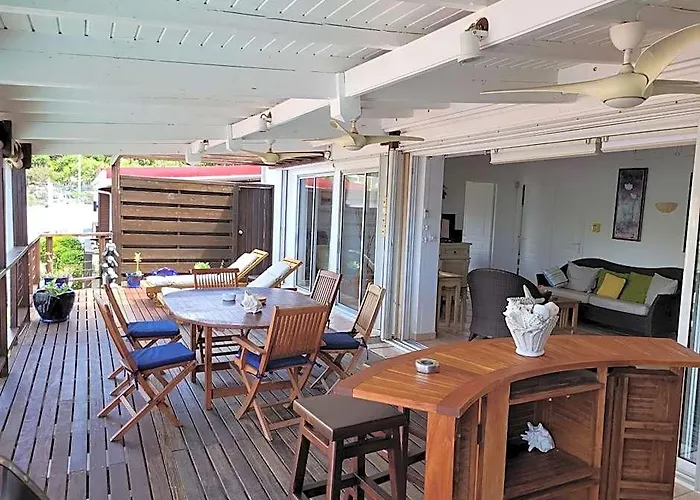 Les Balcons D'Oyster Pond