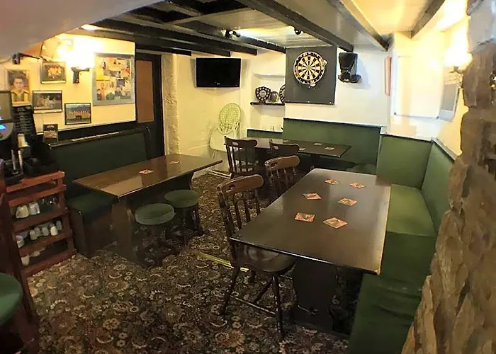 Fox & Hounds Inn