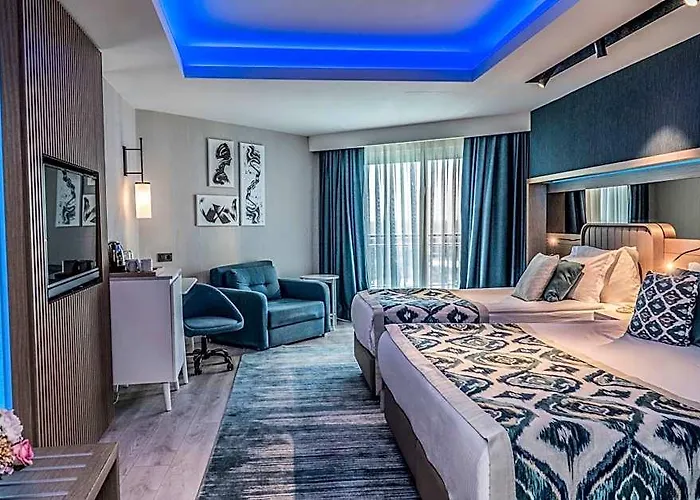Royal Wings Hotel