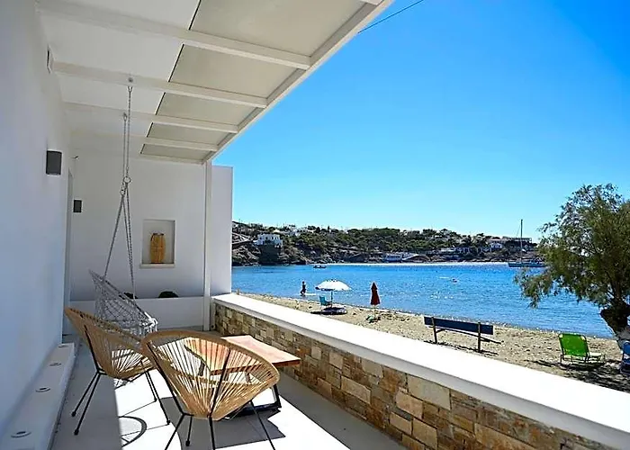 Beachfront Cycladic Suite Irene Apartments Boutique Hotel