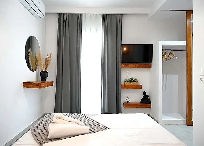 Beachfront Cycladic Suite Irene Apartments Boutique Hotel