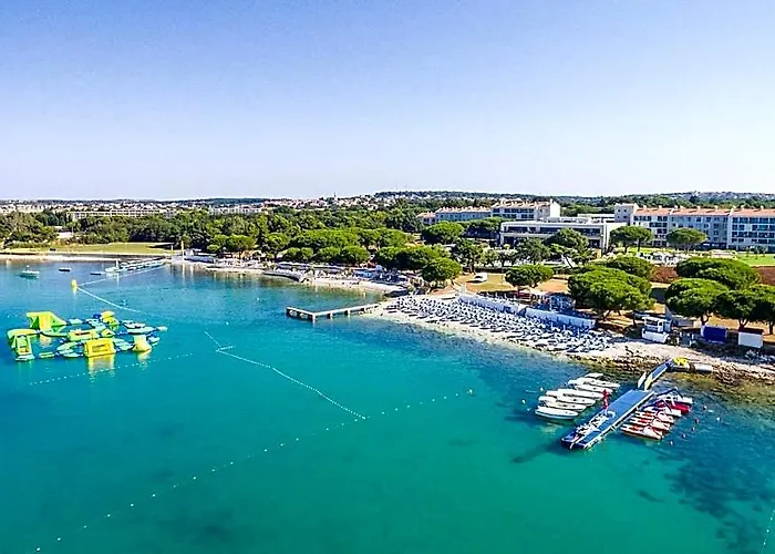 Gorgeous Apartment In Medulin With Wifi