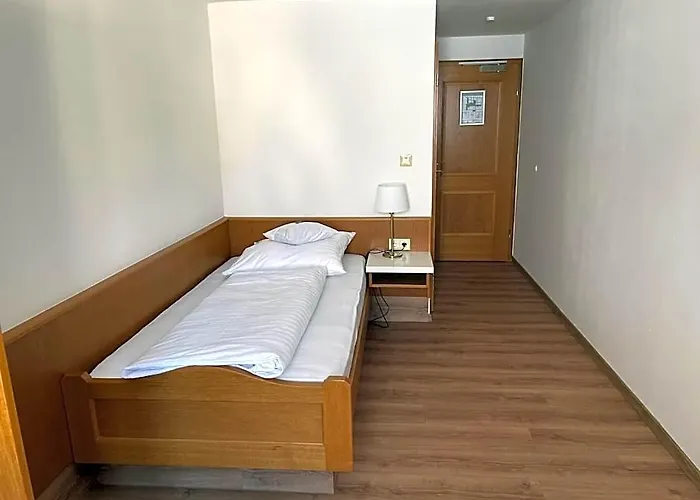 Hotel Jungbraeu