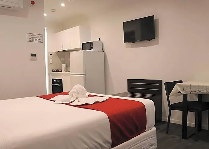 Krishna Motel - Newly Built In Papakura