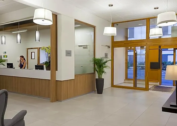 Neho Suites Porte De Geneve - Gare Annemasse