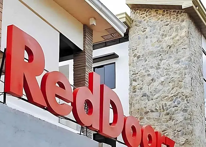 Reddoorz @ St Catherine Residences Olongapo City