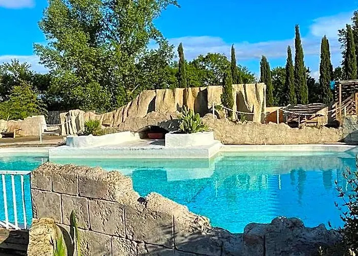 Gites Piscine Spa (Adults Only)