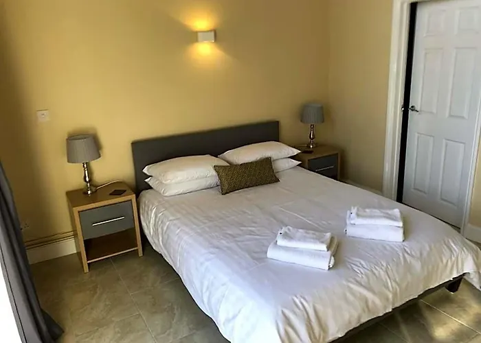 Ramsey Rooms