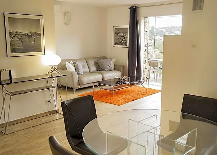 Suites In Erbalunga