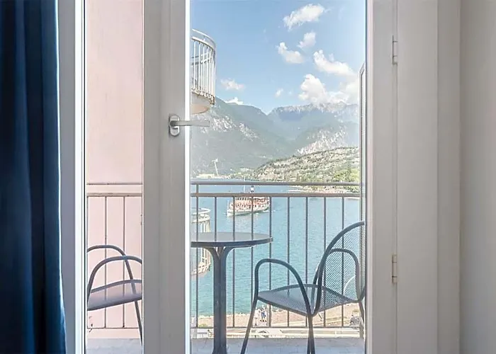 Lake Hotel Ifigenia