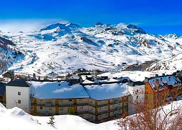 Apartamentos Midi 3000