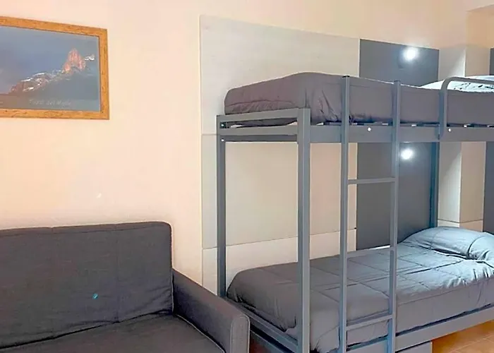 Apartamentos Midi 3000