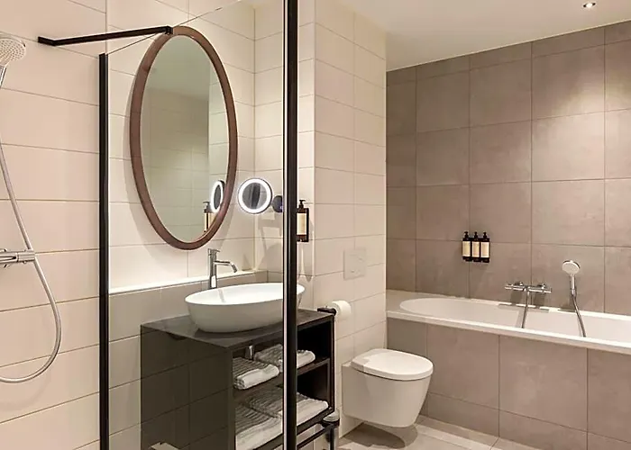 Corendon Amsterdam Schiphol Airport A Tribute Portfolio Hotel
