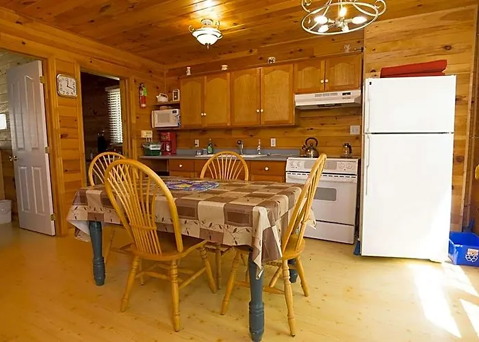 North Rustico Motel & Cottages