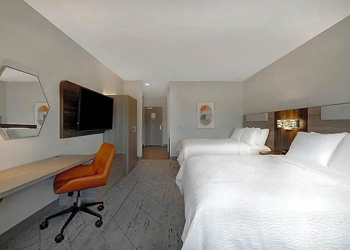 Holiday Inn Express & Suites Ontario - Chino Hills By Ihg