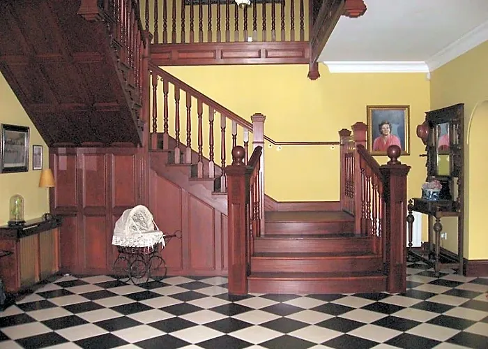 Necarne Manor B&B