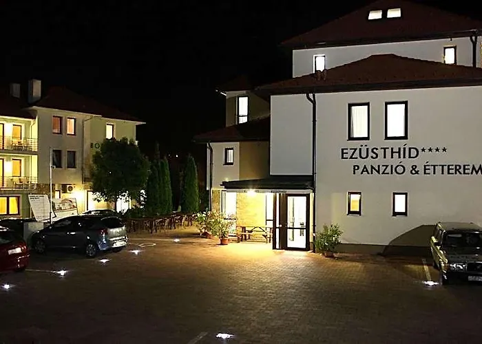 Ezusthid Hotel