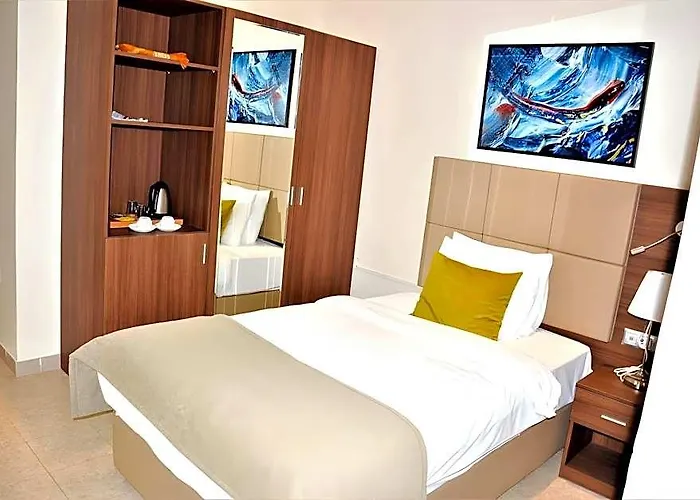 Capital Hotel
