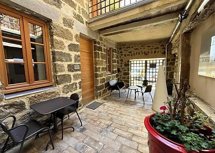 Le 19 - 38M2 Terrasse Jacuzzi - Centre Historique - Clim
