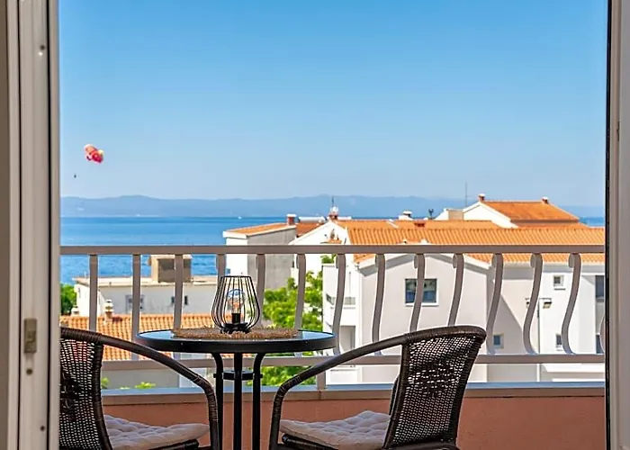 Rossa Apartment