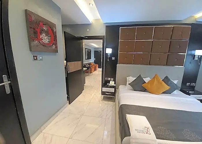 Cozy Suites