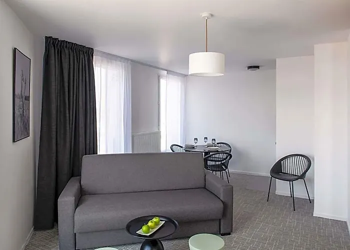 Aparthotel Adagio Access Lille Villeneuve-D'Ascq
